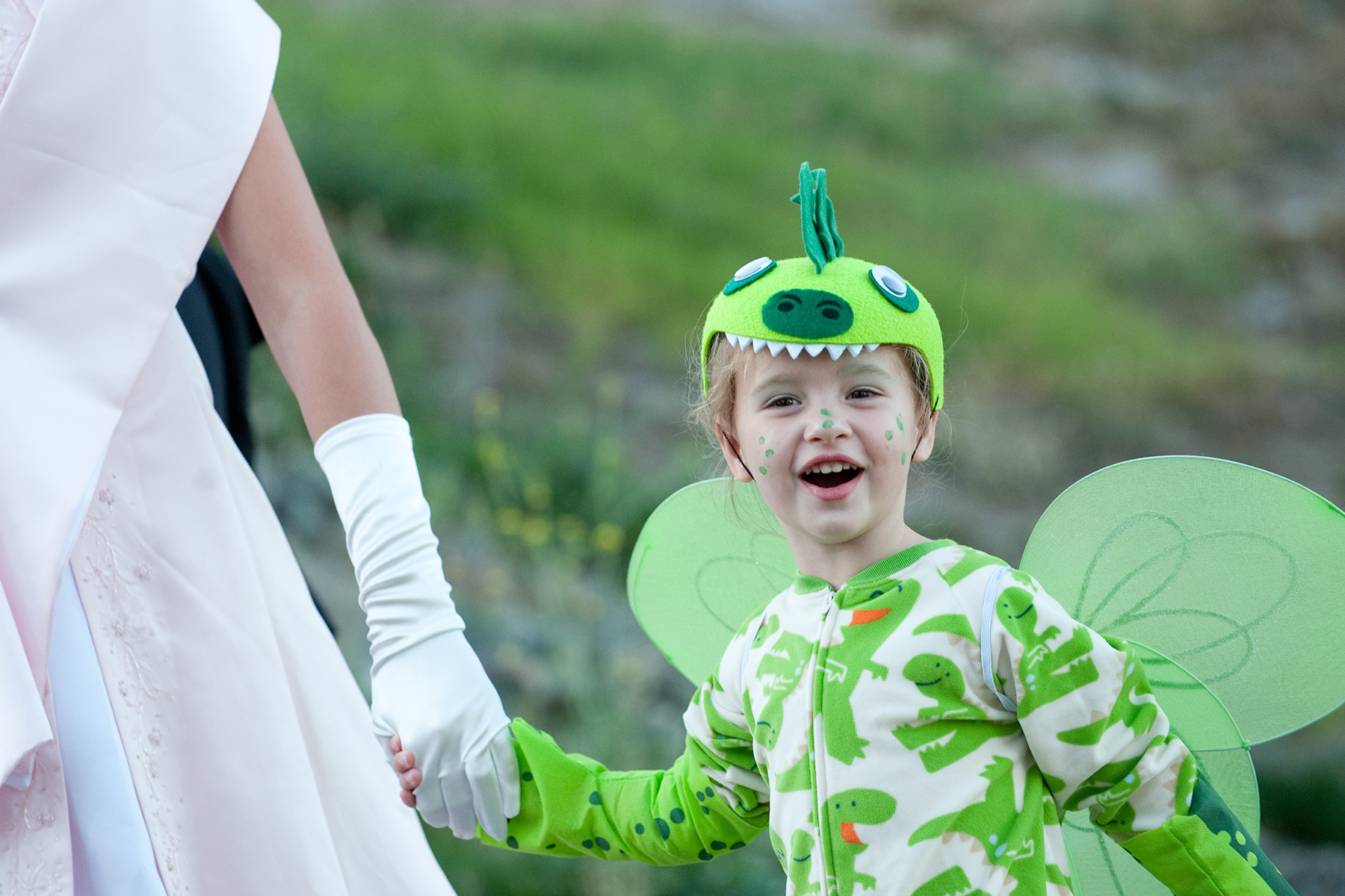 Baby fruit of the loom costumes out of deals balloons